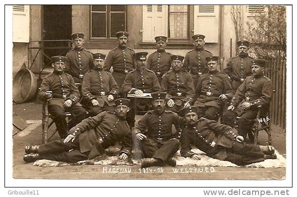 HAGUENAU (HAGENAU)    -   * CARTE PHOTO DE MILITARES ALLEMANDS  1914/15  WELTKRIEG *   -    Editeur :?  N° 1686 - Haguenau