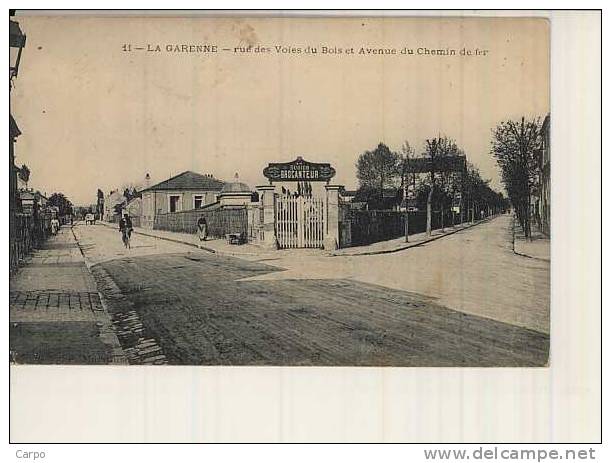 LA GARENNE - Rue Des Voies Du Bois Et Avenue Du Chemin De Fer. - La Garenne Colombes