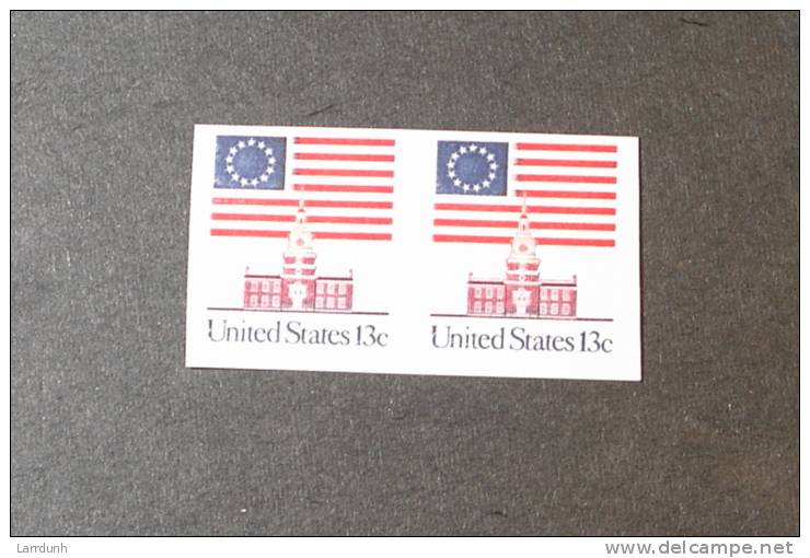 US 1625a Imperforate Pair 13 Star Flag MNH A04s - Abarten & Kuriositäten