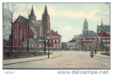 ARNHEM "St. Walburgsplein" - Uitg. Jos. Nuss & Co Haarlem - Arnhem