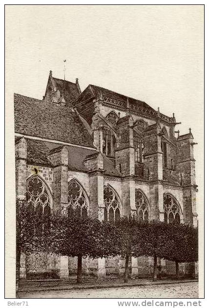 St Sulpice De Favières, L´Eglise Et Les Vitraux - Saint Sulpice De Favieres