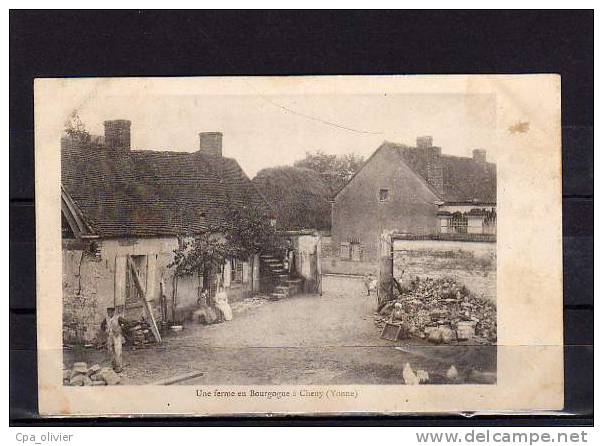 89 CHENY Ferme En Bourgogne, Cour, Animée, Ed ?, Dos 1900 - Cheny