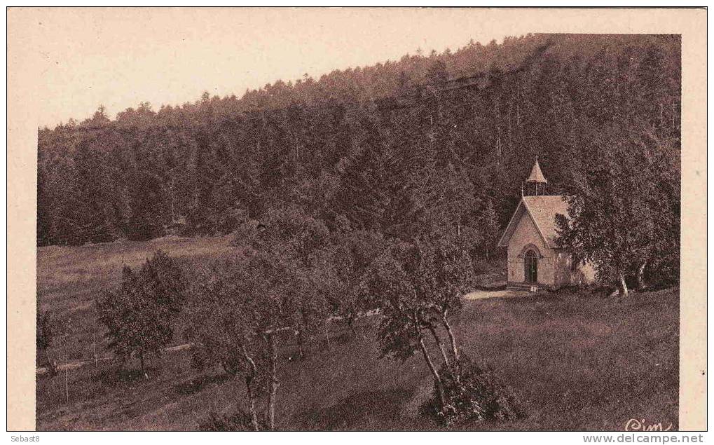 NOIRETABLE NOTRE DAME DE L´HERMITAGE LA CHAPELLE MIRACULEUSE ET LES PRAIRIES - Noiretable