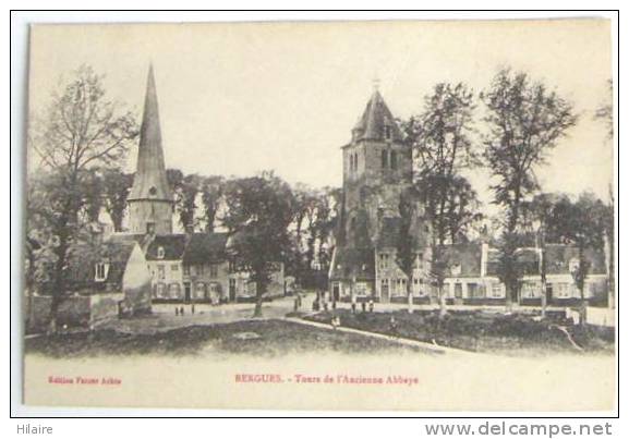 Cpa 59 BERGUES Tours Ancienne Abbaye - Bergues