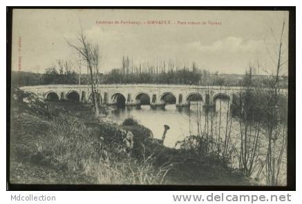 79 AIRVAULT  Environ De Parthenay. Pont Roman De Vernay - Airvault