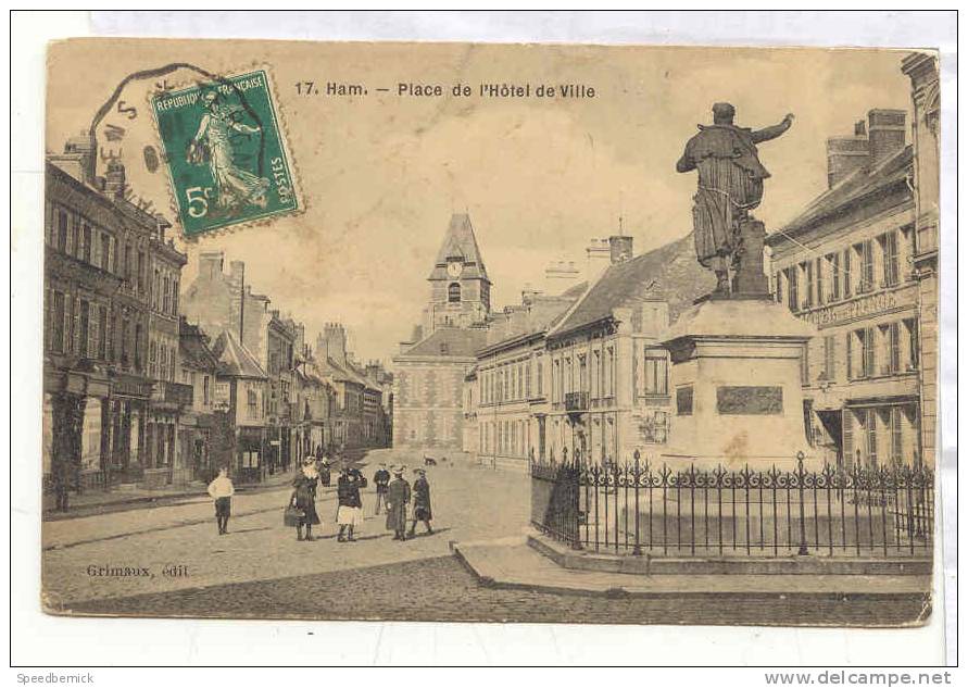 11924 HAM - Place De L'Hôtel De Ville . 17 Grimaux . - Ham