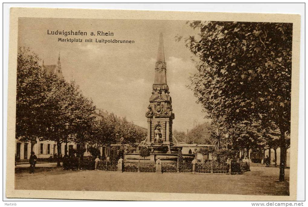 Allemagne LUDWIGSHAFEN A. Rhein  Marktplatz Mit Luitpoldbrunnen - Ludwigshafen