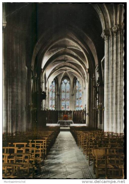 Neufchâteau. Vosges 88. Intérieur De L´ Eglise. - Neufchateau