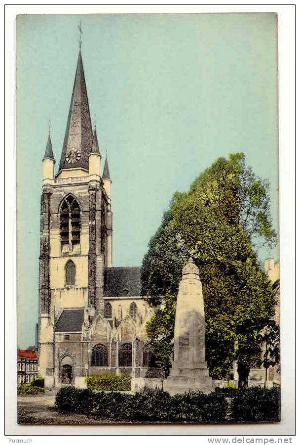 C7134 -  RENAIX - Monument Aux Héros 1914-1918 -et église St-Hermès - Renaix - Ronse
