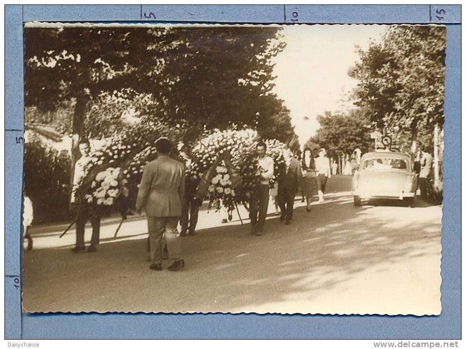 D123  Funerale Con Automobile E Fiori - Funerali