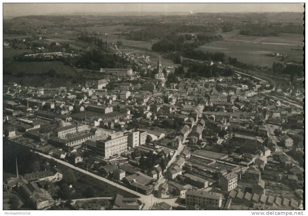 La Tour Du Pin. Isère 38. Vue Générale Aérienne. Premier Plan: Les Usines Clerget. - La Tour-du-Pin