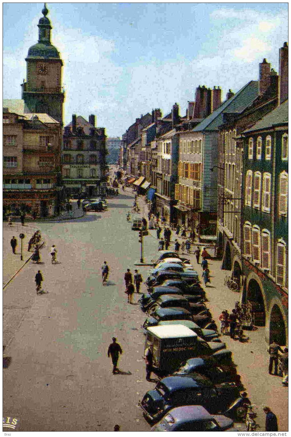 CPSM Thionville Place Du Marché - Thionville