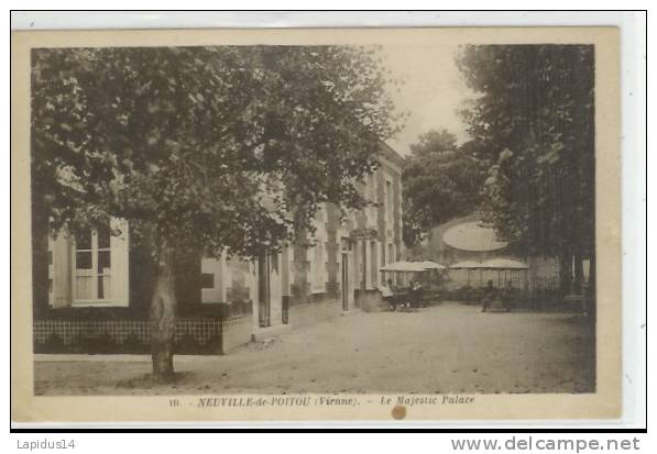 G 17/ CPA NEUVILLE DE POITOU (86) LE MAJESTIC PALACE - Neuville En Poitou