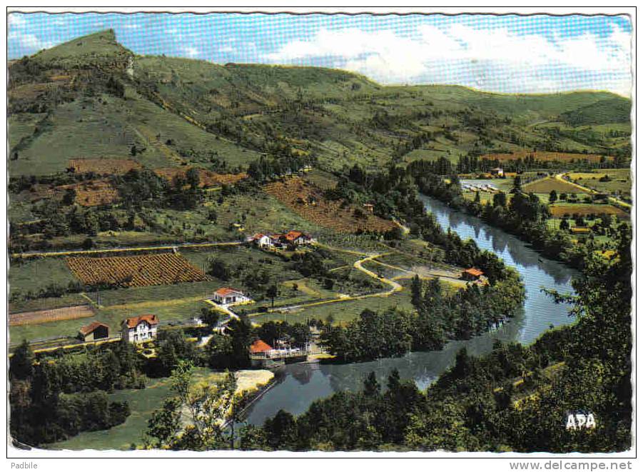 Carte Postale 82.  Saint-Antonin-Noble-Val    Vue D´avion Trés Beau Plan - Saint Antonin Noble Val