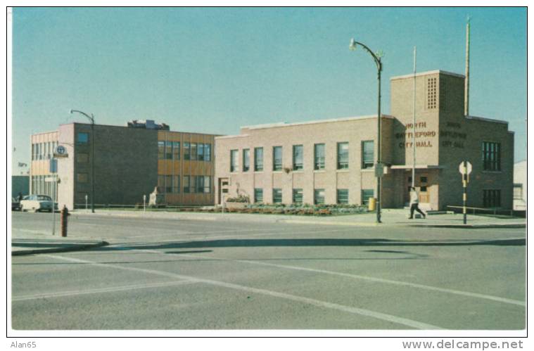 North Battleford Saskatchewan City Hall, Vintage Postcard Street Scene - Sonstige & Ohne Zuordnung