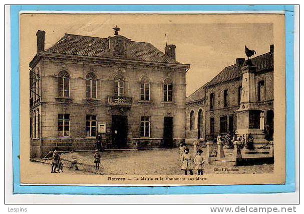 BEUVRY -- La Mairie Et Le Monument Aux Morts - Beuvry