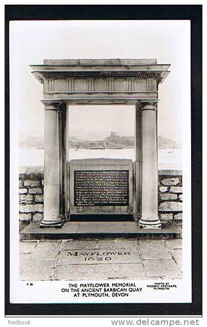 Real Photo Postcard The Mayflower Memorial Barbican Quay Plymouth Devon - Ref 211 - Plymouth