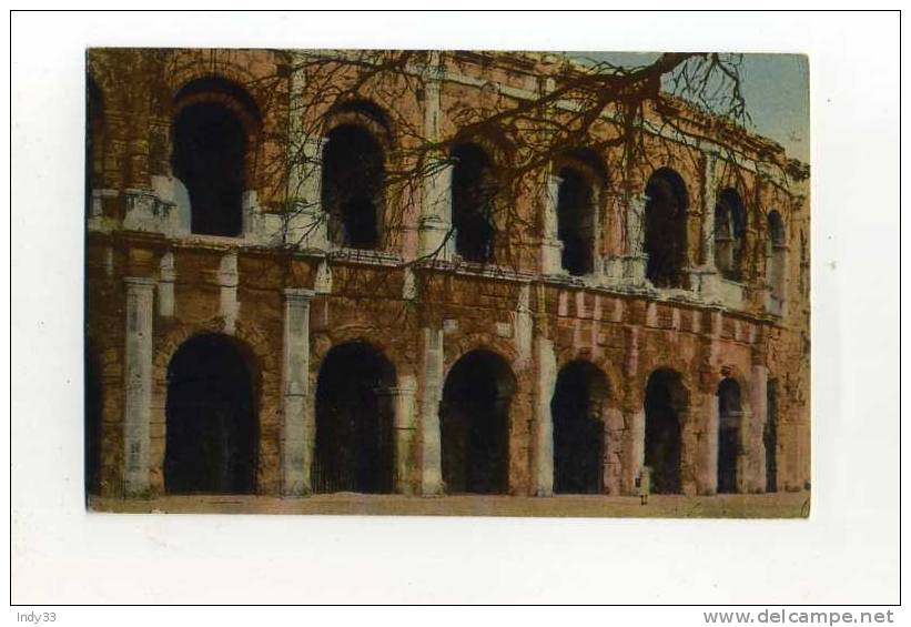 - FRANCE 30 . NIMES . LES ARENES . DETAIL - Antiquité