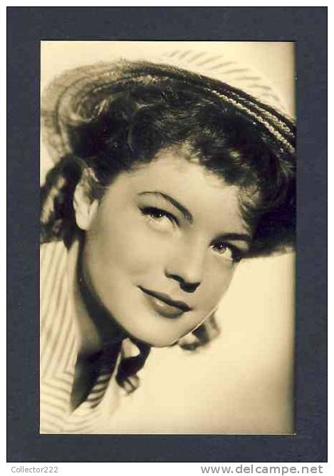 Carte Postale De ROMY SCHNEIDER (Ref.67874) - Altri & Non Classificati