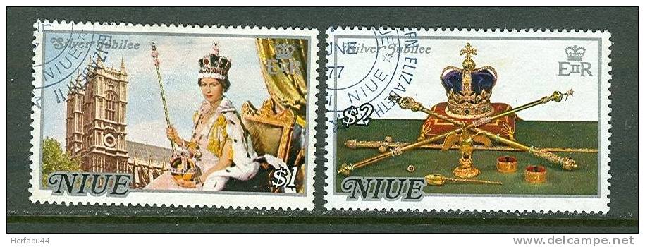 Niue   Coronation  Set  SC# 194-95  Canceled - Niue