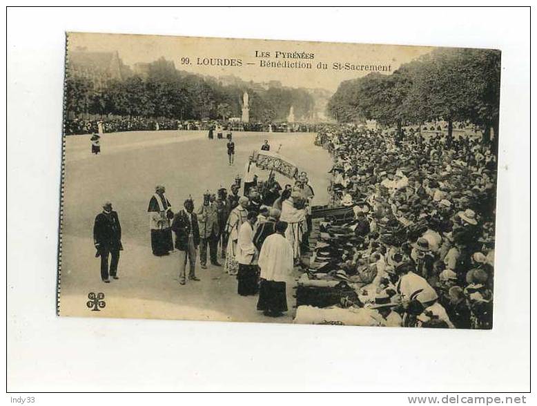 - FRANCE 65 .  LOURDES . BENEDICTION DU SAINT-SACREMENT. - Demonstrations