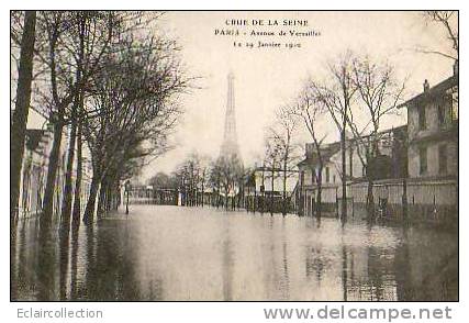 PARIS ..Tour Eiffel  ..Inodations 1910.Avenue De Versailles - Eiffeltoren