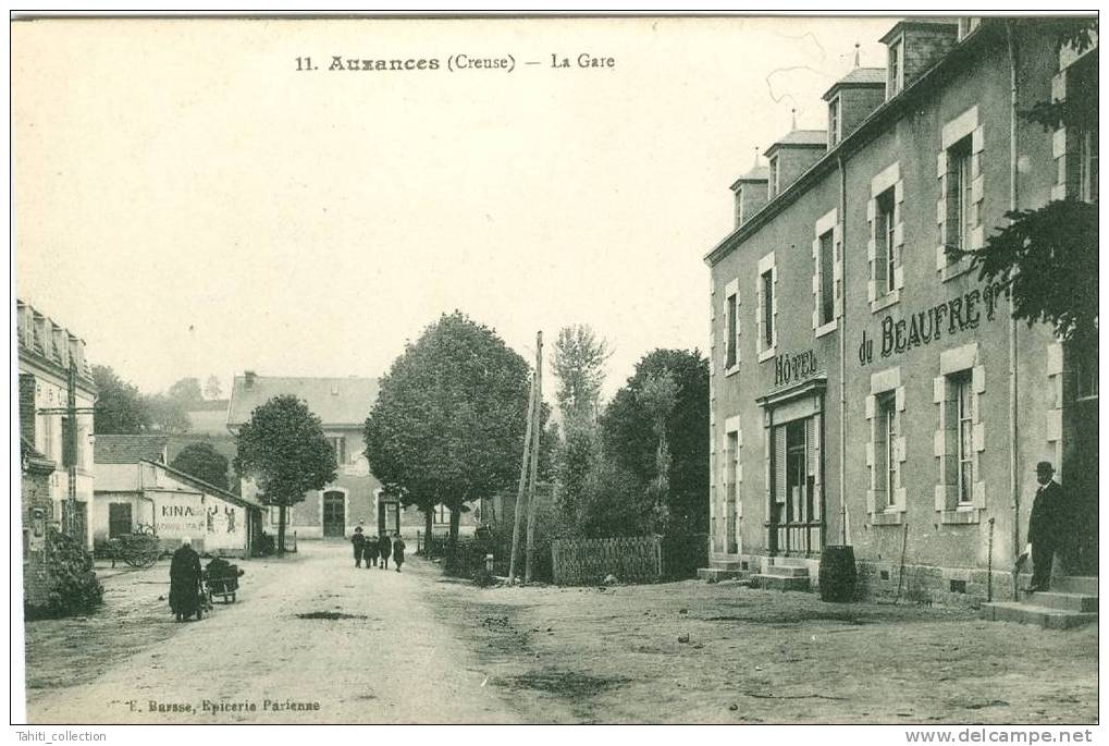 AUZANCES - La Gare - Hôtel Du Beaufret - Auzances