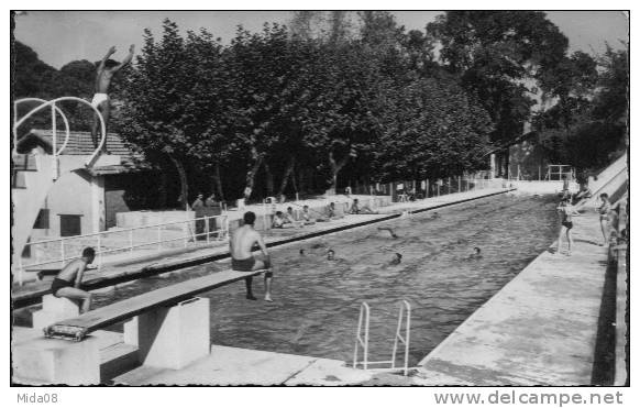 13. MARSEILLE.   CAMP SAINTE MARTHE.    LA PISCINE. - Quartiers Nord, Le Merlan, Saint Antoine