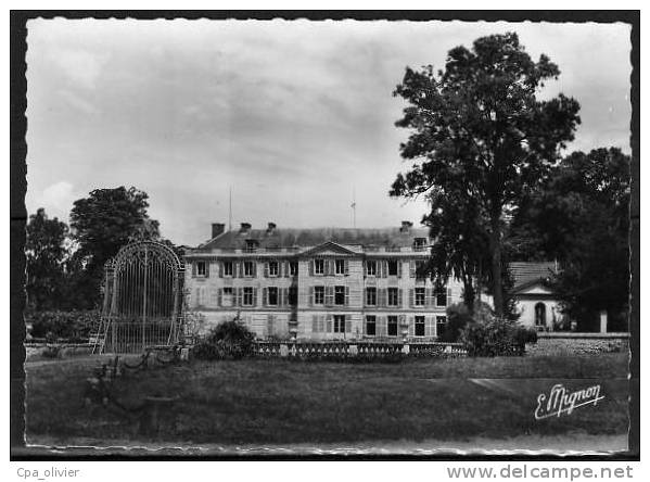 77 TOURNAN Chateau, Maison De Retraites Spirituelles St Vincent De Paul, Ed Mignon 4445, CPSM 10x15, 196? - Tournan En Brie