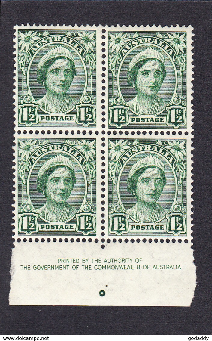 Australia 1942 Q. Elizabeth  1 1/2d  Block Of 4  SG204  MNH Superb - Nuovi