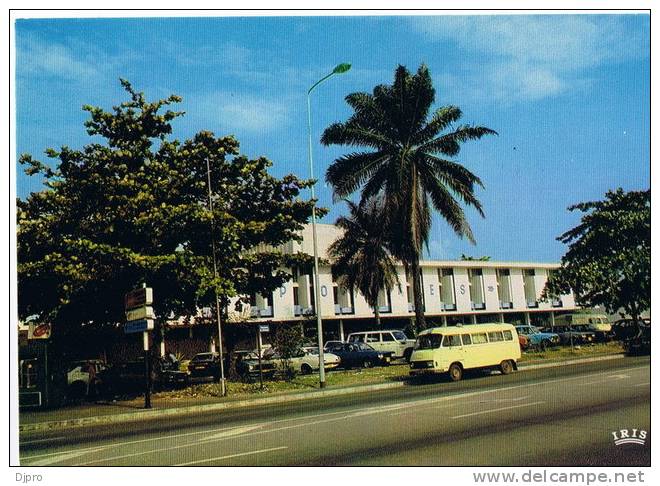 GABON   Libreville  LA POSTE  8246 - Gabon