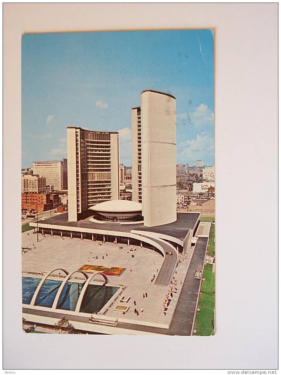 Nathan Phillips Square -Toronto Ontario -   Cca 1960´s     VF   D34389 - Toronto