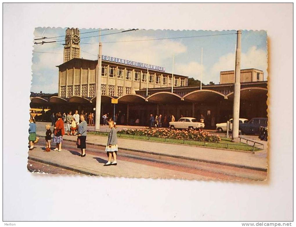 Arnhem -Station -Railway Station Le Gare -automobile  PU 1963  VF  - D34443 - Arnhem