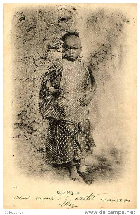 AFRIQUE Du NORD - ALGERIE - FILLETTE - JEUNE NEGRESSE - CLICHE 1900 N.D. N° 118 - Kinderen