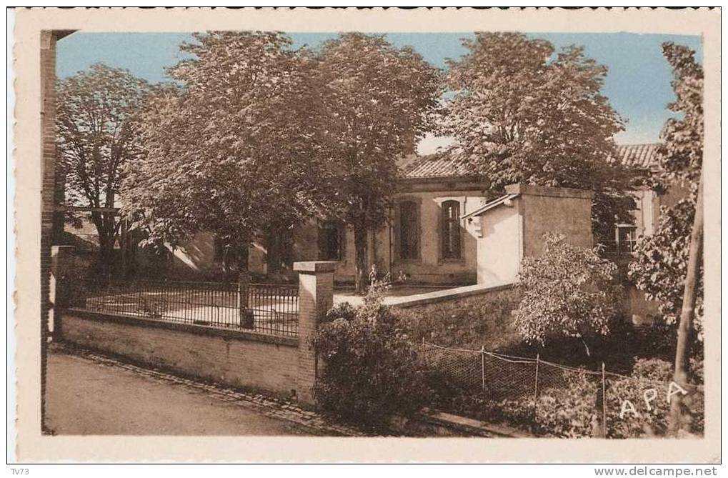 CpE2689 - MONTCLAR De QUERCY - Ecole Des Filles - (82 - Tarn Et Garonne) - Montclar De Quercy