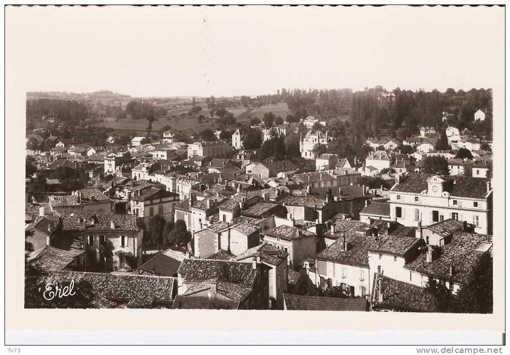 CpE2739 - RIBERAC - Panorama De La Ville - (24 - Dordogne) - Riberac