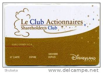 DISNEYLAND PARIS  Le Club Actionnaires - Disney-Pässe