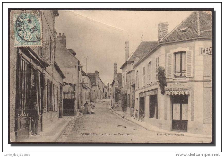 89 SERGINES, Rue Des Treilles, Café Français, Tabac, Animée, Ed Raffard, Voyagé En 1905, Une Rayure - Sergines