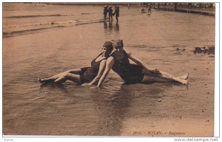 ROYAN  - Baigneuses - Royan