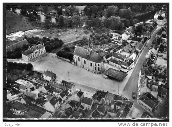 77 SOUPPES SUR LOING Place De La République, Vue Aérienne, Eglise, Ecole, Ed CIM 4529, CPSM 10x15, 196? - Souppes Sur Loing