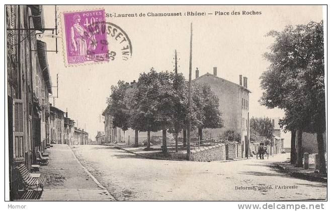 ST-LAURENT De CHAMOUSSET RHÔNE Place Des Roches - Saint-Laurent-de-Chamousset