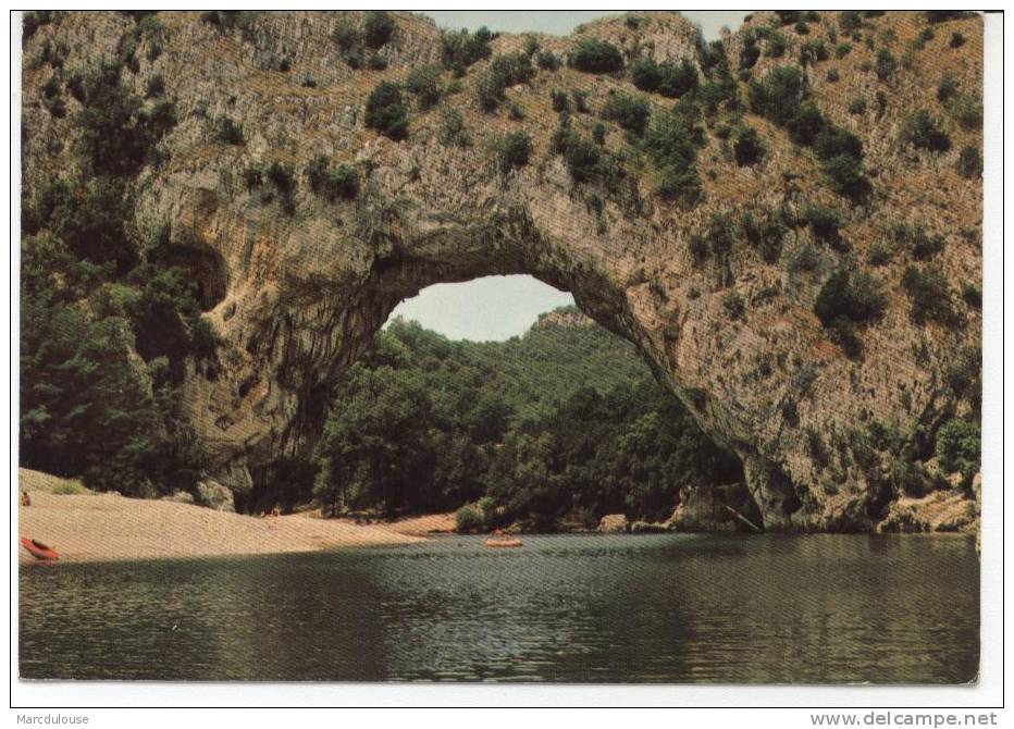 Les Belles Images De Provence. Le Pont-d'Arc. L'Ardèche. Arche De 60 M De Haut. 54 M D'ouverture. - Vallon Pont D'Arc