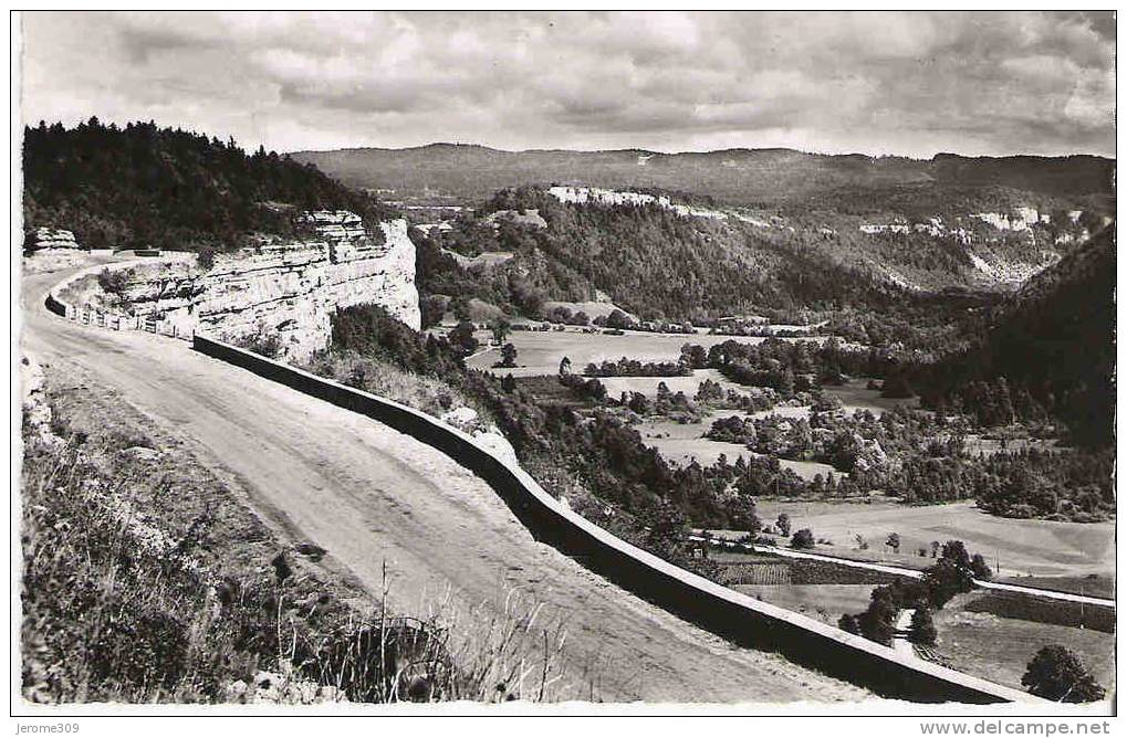 CLAIRVAUX-LES-LACS - (39130) - CPA - Route De Saint-Laurent - Vallée De La Frasnée - Clairvaux Les Lacs