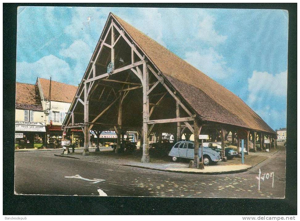 CPSM - Milly La Forêt (91) - Les Halles ( Automobile Citroën 2CV DS YVON ) - Milly La Foret