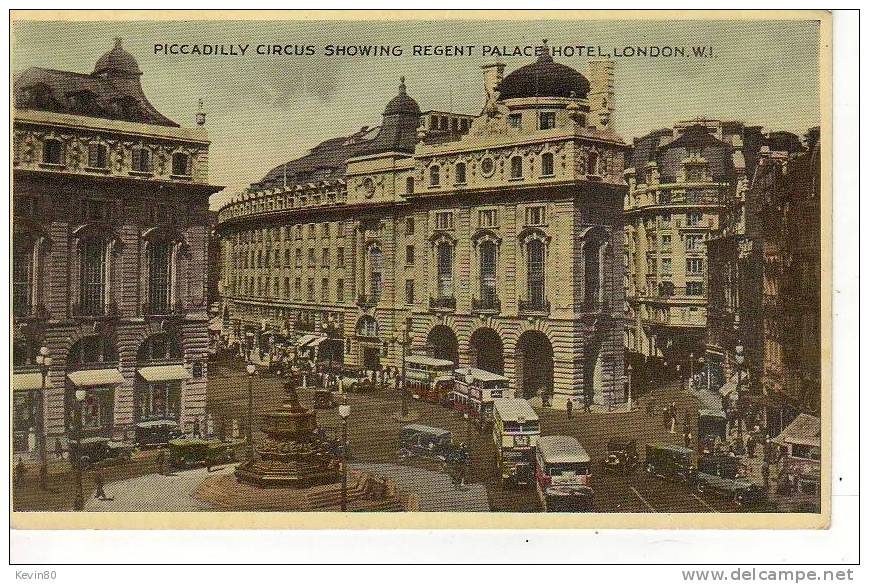 ROYAUME-UNI LONDON Piccadilly Circus Showing Regent Palace Hôtel Cpa Couleur Animée - Piccadilly Circus
