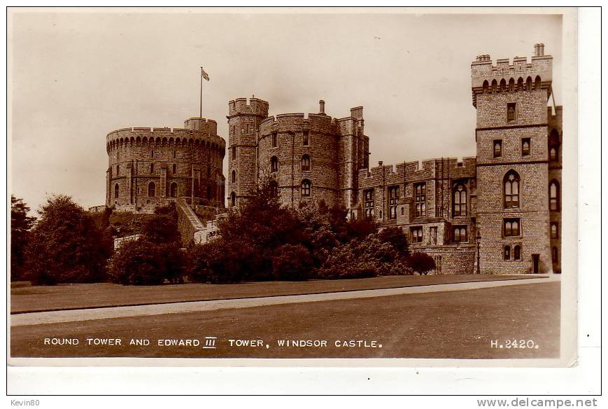 ROYAUME-UNI LONDON Round Tower And Edward III Tower Windsor Castle - Windsor Castle
