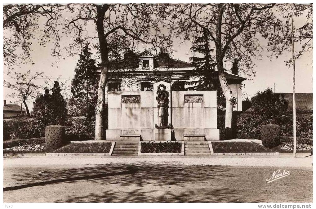 CpE2898 - MAZAMET - Monument Aux Morts - (81 - Tarn) - Mazamet