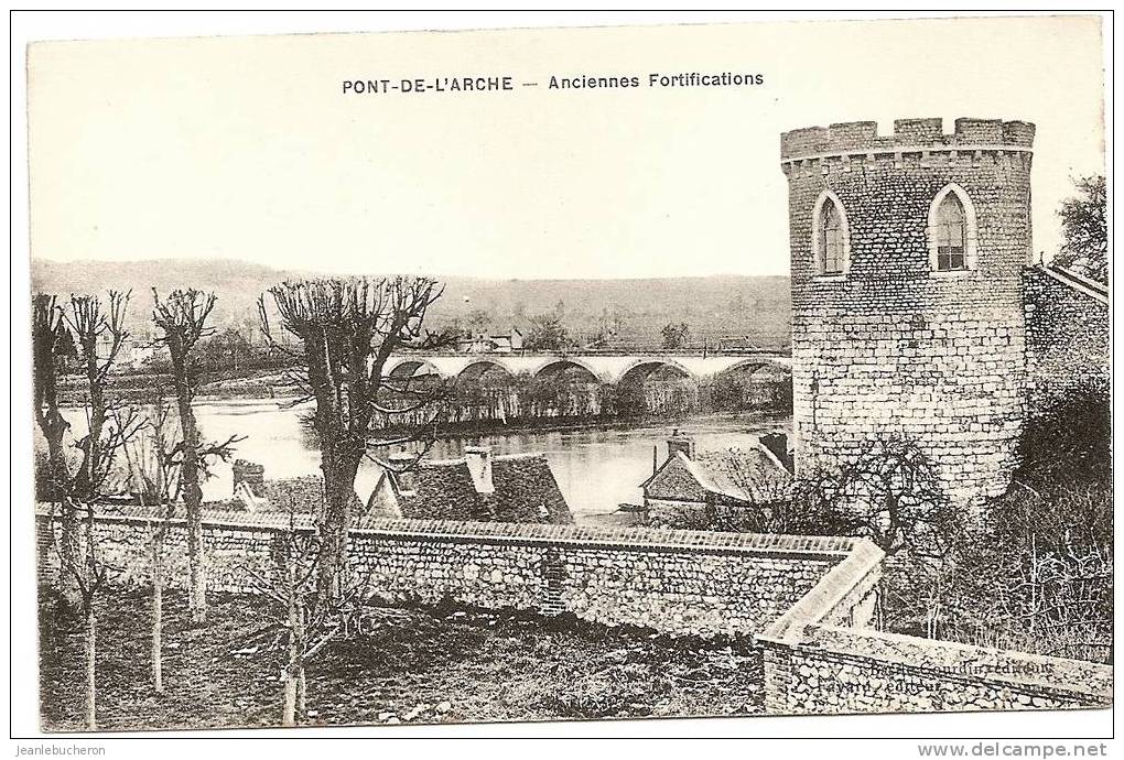 C.P. A   (   PONT-de-L´ARCHE  "anciennnes Fortifications " Belle Prise De Vue  De La Tour ) - Pont-de-l'Arche