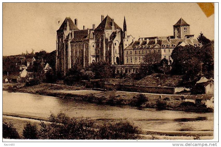 72 SOLESMES Abbaye Saint Pierre Vue Du Coteau - Solesmes