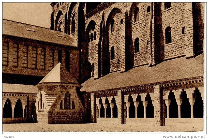 72 L'Abbaye De SOLESMES Lenouveau Cloître Et La Bibliothéque - Solesmes